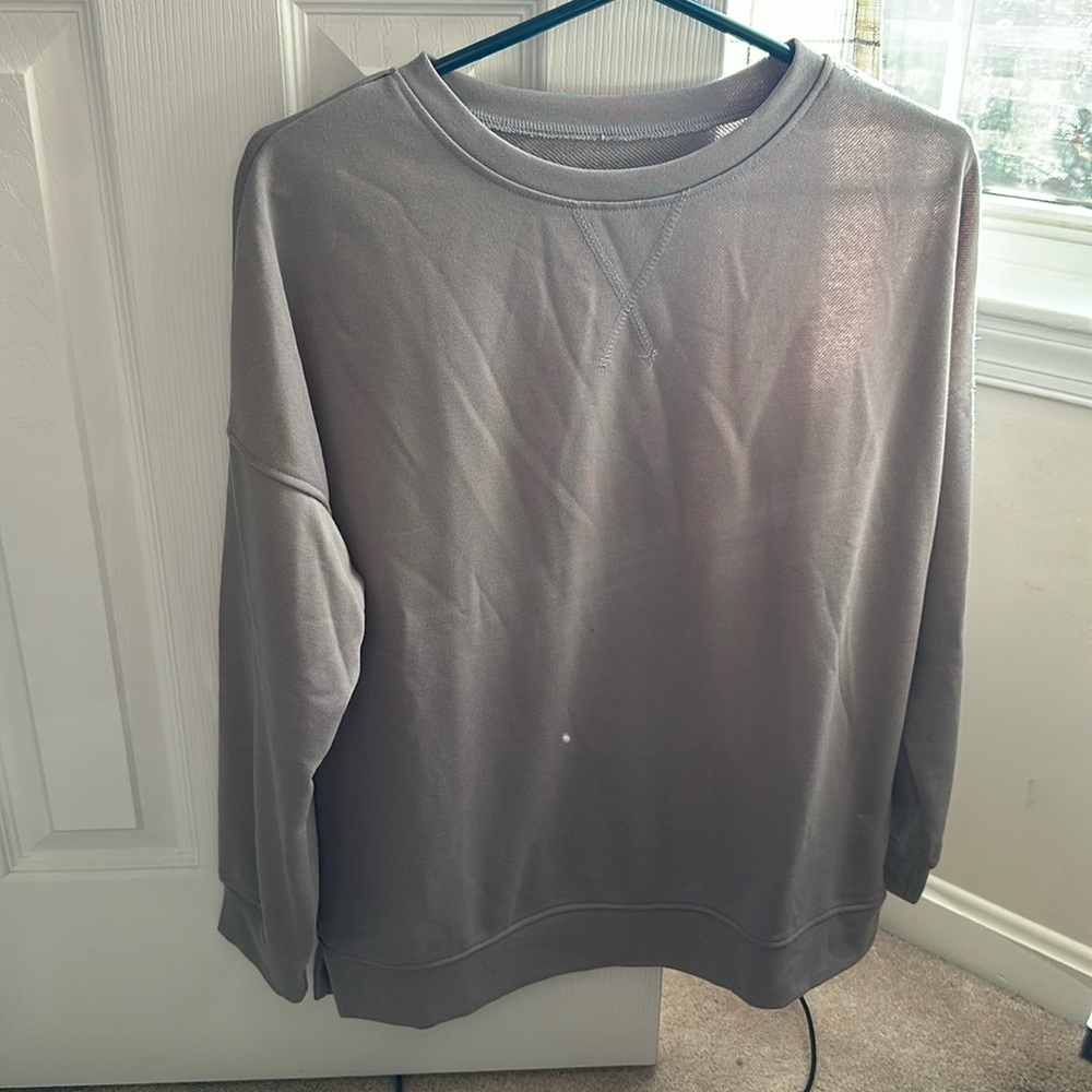 Medium grey/lavender sweatshirt
